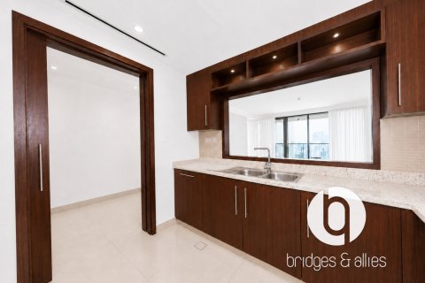 Huoneisto Downtown Dubai (Downtown Burj Dubai), Arabiemiraatit 3 makuuhuonetta, 197 m2 № 763935 - kuva 22