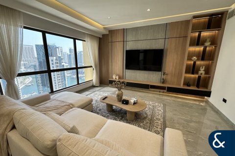 آپارتمان در Jumeirah Beach Residence، Dubai ، امارات متحده عربی 2 خوابه ، 119 متر مربع.  شماره 698375
