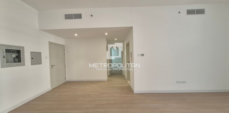 Al Furjan, Dubai, UAE의 아파트 침실 1개, 86제곱미터 번호 664697