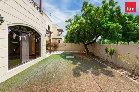 Stadthaus zur Miete in Dubai, VAE 4 Schlafzimmer, 431.8 m2 Nr. 725920 - Foto 4