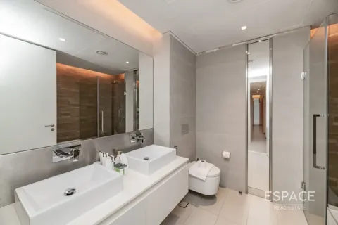 Apartamento para arrendamento em Bluewaters, Dubai, EAU 2 quartos, 184 m2 № 650177 - foto 4