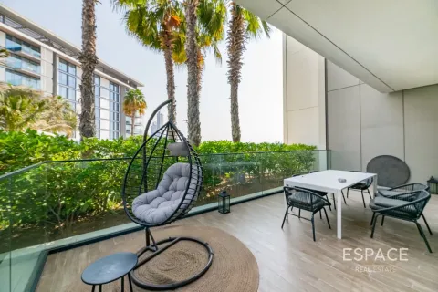 Apartament în Bluewaters, Dubai, EAU 2 dormitoare, 184 mp.  №650177