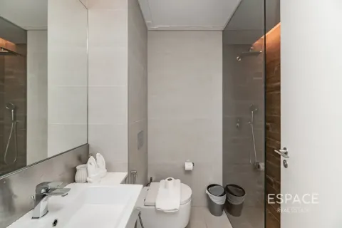 Apartamento para arrendamento em Bluewaters, Dubai, EAU 2 quartos, 184 m2 № 650177 - foto 6