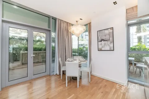Apartamento para arrendamento em Bluewaters, Dubai, EAU 2 quartos, 184 m2 № 650177 - foto 9