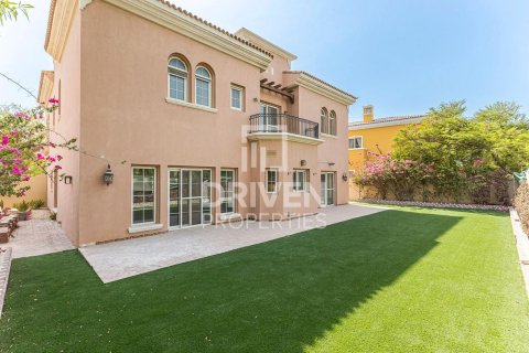 Villa til leje i Arabian Ranches, Dubai, UAE 5 soveværelser, 633.51 kvm № 745393 - foto 30