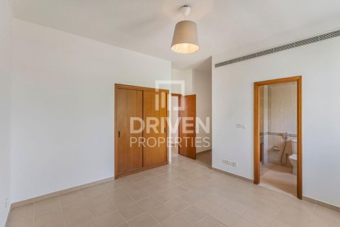 Villa til leje i Arabian Ranches, Dubai, UAE 5 soveværelser, 633.51 kvm № 745393 - foto 18