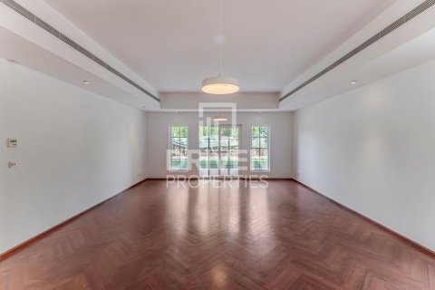Villa til leje i Arabian Ranches, Dubai, UAE 5 soveværelser, 633.51 kvm № 745393 - foto 3