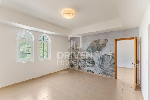 Villa til leje i Arabian Ranches, Dubai, UAE 5 soveværelser, 633.51 kvm № 745393 - foto 10