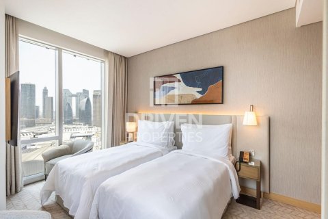 Appartement à louer à Downtown Dubai (Downtown Burj Dubai), Dubai, EAU 2 chambres, 101.54 m2 № 765701 - photo 2