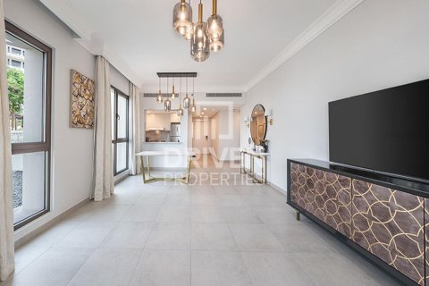 Appartamento in affitto a Umm Suqeim, Dubai, EAU 2 camere da letto, 155.24 mq. № 765700 - foto 3