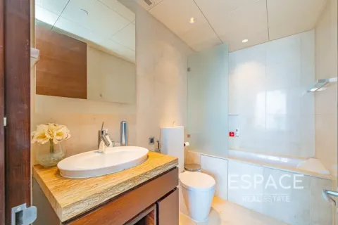 Apartamento en venta en Downtown Dubai (Downtown Burj Dubai), Dubai, EAU 3 dormitorios, 247 m2 № 738507 - foto 14
