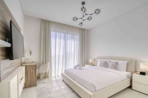 Apartment in 320 RIVERSIDE CRESCENT in Nadd Al Sheba, Dubai, UAE 3 bedrooms, 166.0 sq.m. № 303657 - photo 15