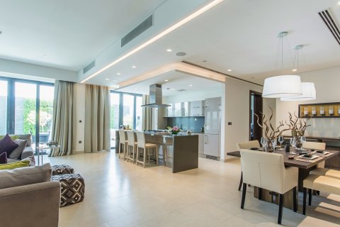 Apartment in 320 RIVERSIDE CRESCENT in Nadd Al Sheba, Dubai, UAE 3 bedrooms, 166.0 sq.m. № 303657 - photo 13