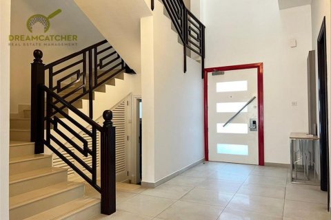 Vila u Al Jazirah Al Hamra, Ras Al Khaimah, UAE 3 spavaćih soba, 260.1 m2 Br. 512542 - fotografija 6