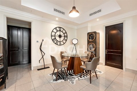 Apartament në Downtown Dubai (Downtown Burj Dubai), Emiratet e Bashkuara Arabe 2 dhoma gjumi, 132 m2. № 752094 - Foto 8