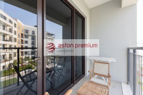 Lägenhet till försäljning i Jumeirah, Dubai, UAE 2 sovrum, 111 kvm Nr. 763364 - fotografi 13