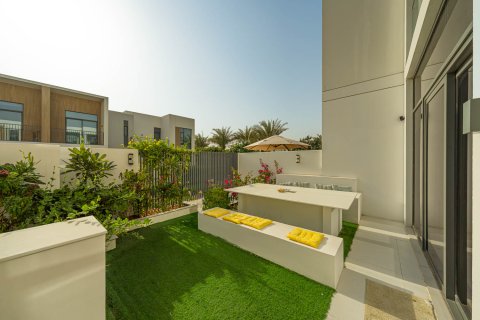 Townhouse in Arabian Ranches 3, Dubai, UAE 3 bedrooms, 189.8 sq.m. № 762786 - photo 12