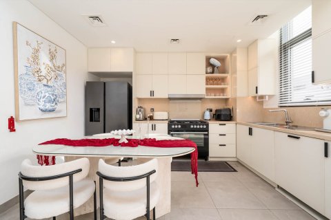 Townhouse in Arabian Ranches 3, Dubai, UAE 3 bedrooms, 189.8 sq.m. № 762786 - photo 2