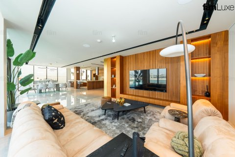 וילה ב Palm Jumeirah, Dubai, איחוד האמירויות 5 חדרי שינה, 682.4 מ