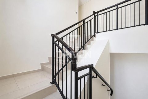 Kuća u nizu u Dubai, UAE 3 spavaćih soba, 176.98 m2 Br. 754266 - fotografija 13