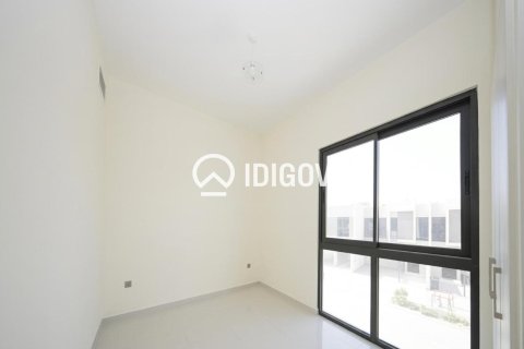 Řadový dům v Dubai, SAE 3 ložnice, 176.61 m² Č.: 764681 - fotografie 8