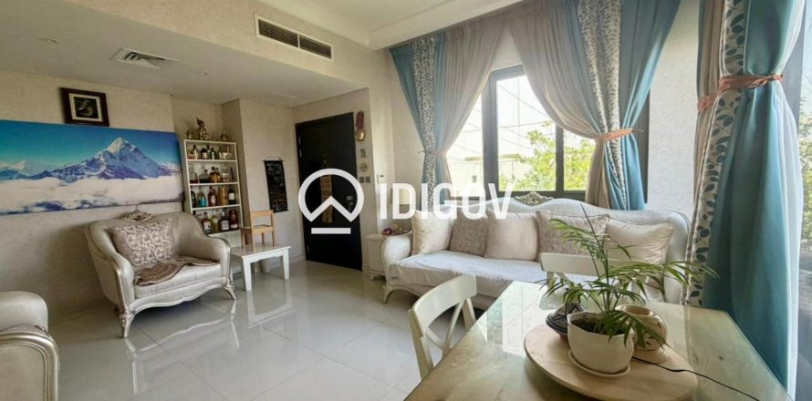 Řadový dům v Dubai, SAE 3 ložnice, 176.61 m² Č.: 764681