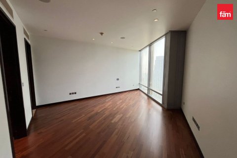 Apartment til salg i Downtown Dubai (Downtown Burj Dubai), Dubai, UAE 2 soveværelser, 165.2 kvm № 751231 - foto 3