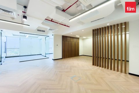 Oficina en venta en Dubai, EAU 102 m2 № 679747 - foto 7