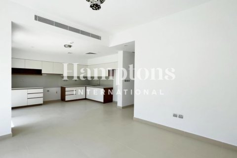 Townhouse in Arabian Ranches 2, Dubai, UAE 3 bedrooms, 147.80867300 sq.m. № 737373 - photo 14