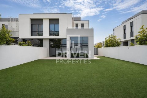 Townhouse în Al Furjan, Dubai, EAU 4 dormitoare, 389.17 mp.  №767261