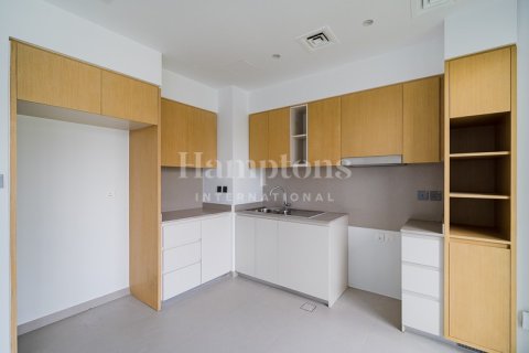 Casa urbana para arrendamento em Arabian Ranches 3, Dubai, EAU 3 quartos, 128.57775200 m2 № 760396 - foto 12