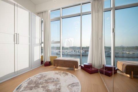 Korter asukohaga Al Wasl, Dubai, AÜE: 3 magamistoaga, 174 m² Nr 665077