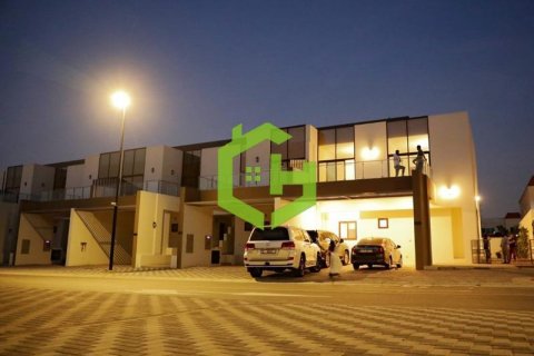Városi lakóépület itt: Mohammed Bin Rashid City, Dubai, EAE, 4 hálószoba, 287.6 m², azonosító: 457967 - fénykép 14