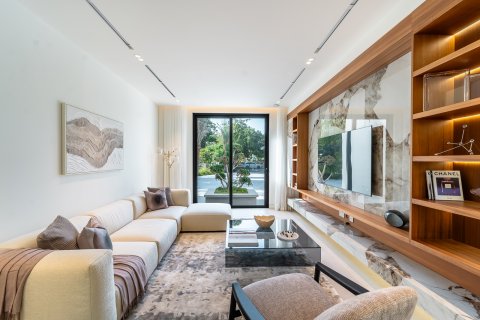 Villa zum Verkauf in Jumeirah Islands, Dubai, VAE 5 Schlafzimmer, 547 m2 Nr. 696022 - Foto 13