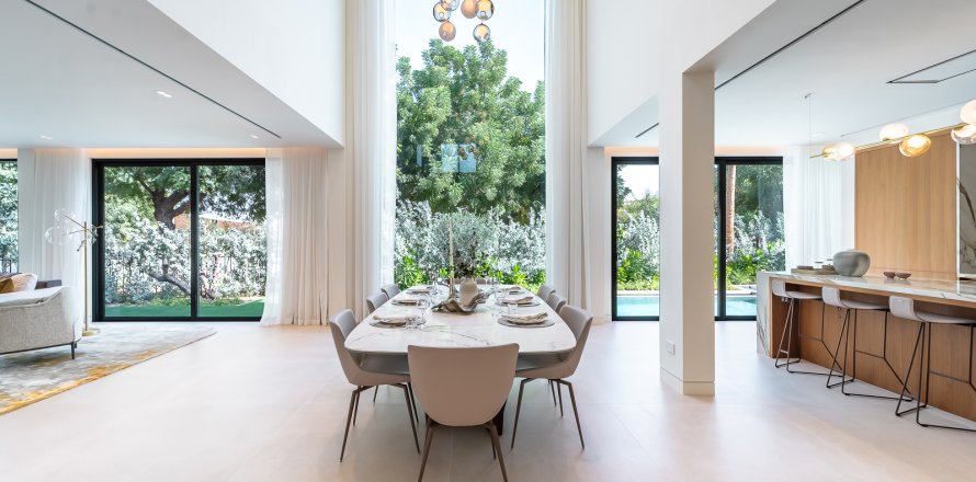 Villa in Jumeirah Islands, Dubai, VAE: 5 Schlafzimmer, 547 m2 Nr. 696022