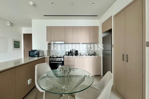 Apartmen di Palm Jumeirah, Dubai, UAE 1 bilik tidur, 74.7897 meter persegi № 759929