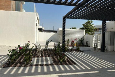 Willa na sprzedaż w Saadiyat Island, Abu Dhabi, ZEA 4 sypialnie, 539 mkw., nr 717436 - zdjęcie 6