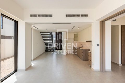 Villa in The Valley, Dubai, UAE 3 bedrooms, 174.01 sq.m. № 761921