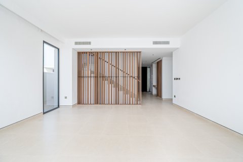 Vilë në Tilal Al Ghaf, Dubai, Emiratet e Bashkuara Arabe 4 dhoma gjumi, 374.49 m2. № 751116 - Foto 3