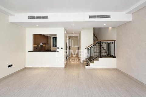 Damac Lagoons, Dubai, UAE의 타운하우스 침실 3개, 144제곱미터 번호 768298