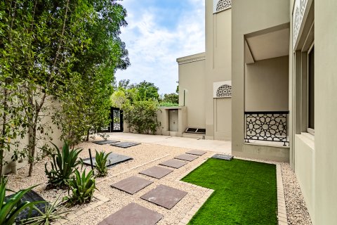 Villa à vendre à  Al Wasl, Dubai, EAU 6 chambres, 1181 m2 № 734232 - photo 22