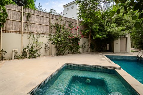 Villa à vendre à  Al Wasl, Dubai, EAU 6 chambres, 1181 m2 № 734232 - photo 20