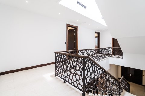 Villa à vendre à  Al Wasl, Dubai, EAU 6 chambres, 1181 m2 № 734232 - photo 12