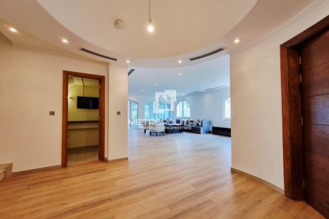 Villa zur Miete in Jumeirah Park, Dubai, VAE 5 Schlafzimmer, 670 m2 Nr. 663182 - Foto 15