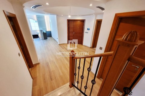 Villa zur Miete in Jumeirah Park, Dubai, VAE 5 Schlafzimmer, 670 m2 Nr. 663182 - Foto 16