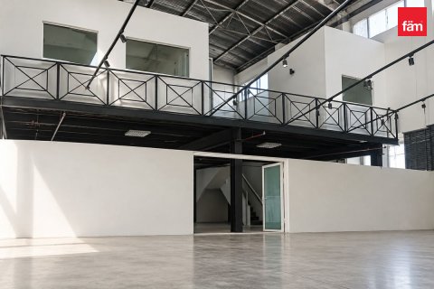 Deira, Dubai, BAE’de kiralık depo 196.9 m² No 740778 - fotoğraf 2