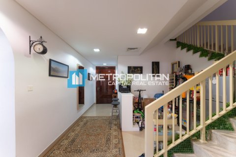 Vilă de vânzare în Abu Dhabi, EAU 4 dormitoare, 273.3 mp. №662183 - poză 10