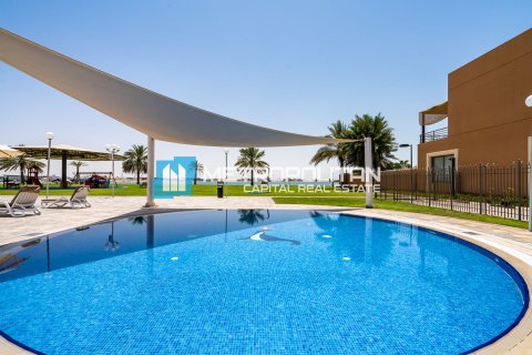 Vilă de vânzare în Abu Dhabi, EAU 4 dormitoare, 273.3 mp. №662183 - poză 20