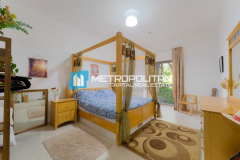 Vilă de vânzare în Abu Dhabi, EAU 4 dormitoare, 273.3 mp. №662183 - poză 13