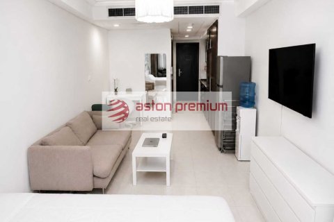 Huoneisto Jumeirah Lake Towers, Dubai, Arabiemiraatit 1 huone, 38 m2 № 753840